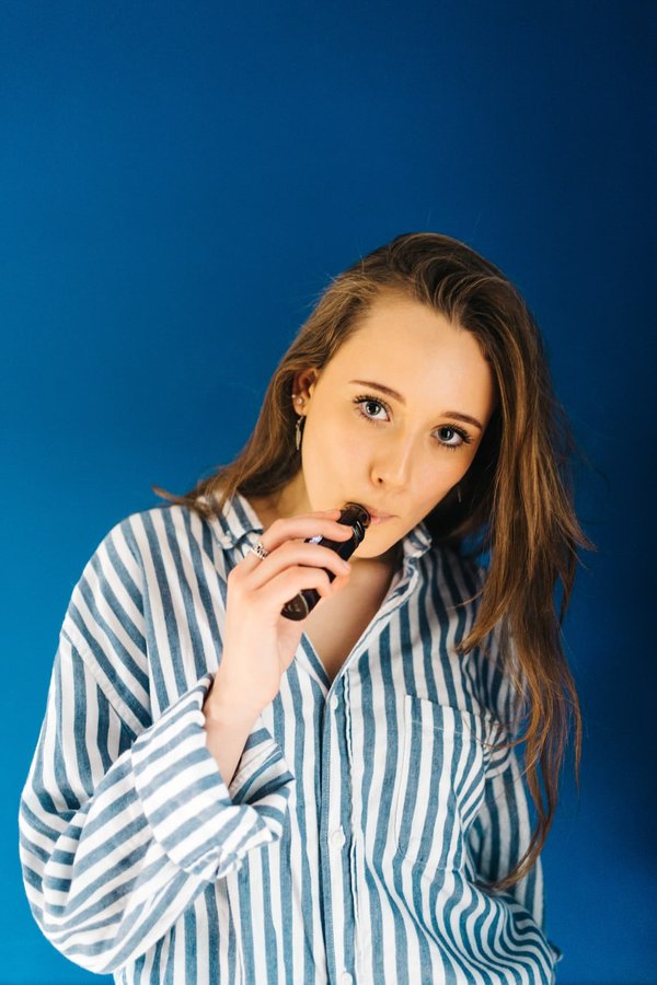 Comment choisir la bonne cigarette électronique et les e-liquides pour débuter dans le vapotage ?